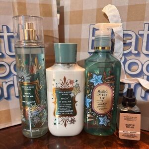 Bath & Body Works Magic in the Air Collection - Teal and White